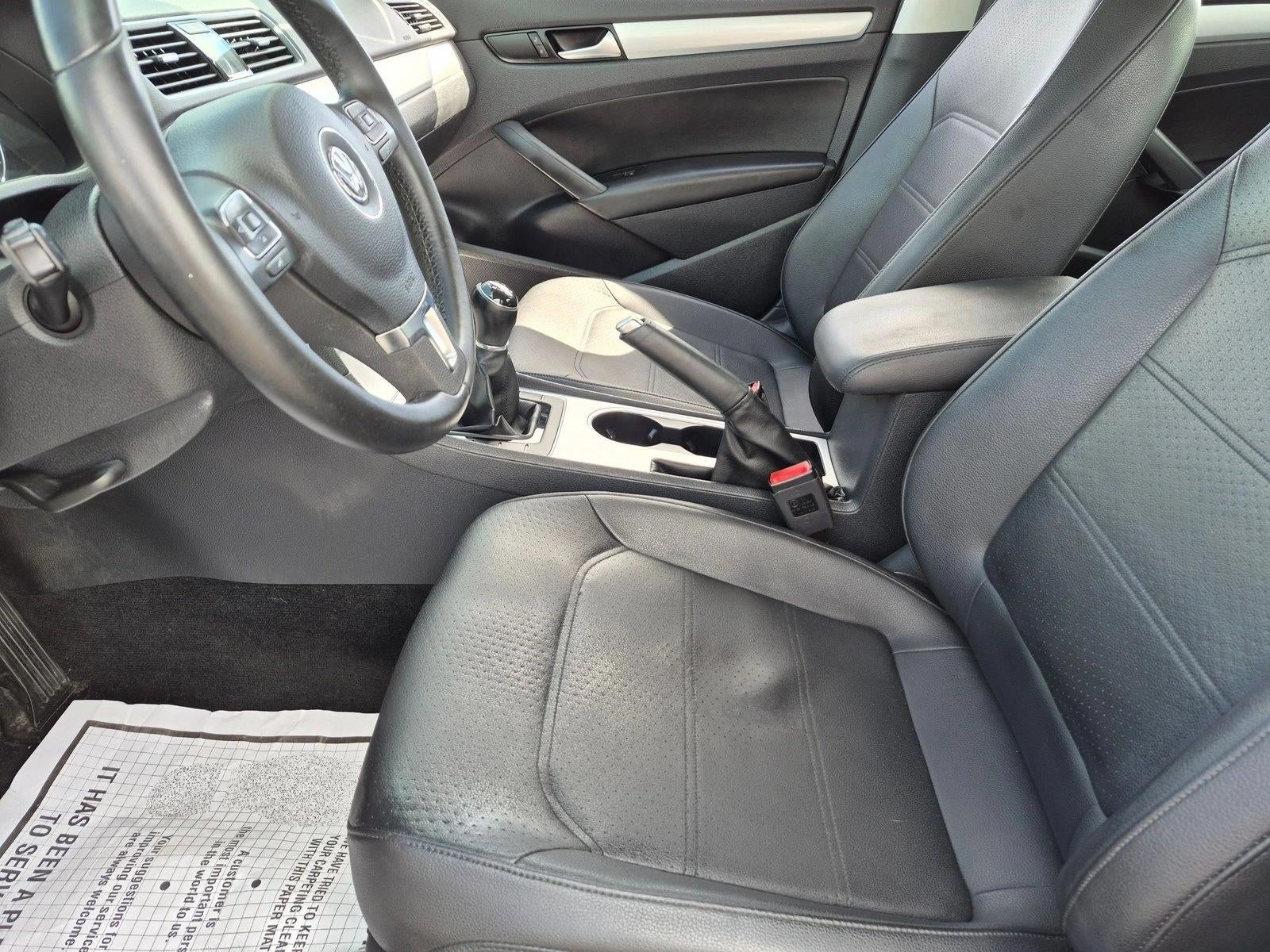 2013 Volkswagen Passat 2.5L SE