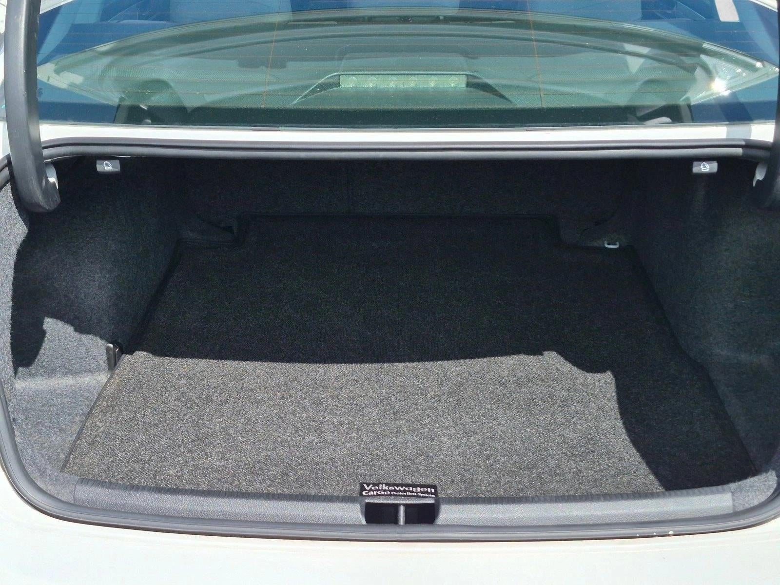 2013 Volkswagen Passat 2.5L SE
