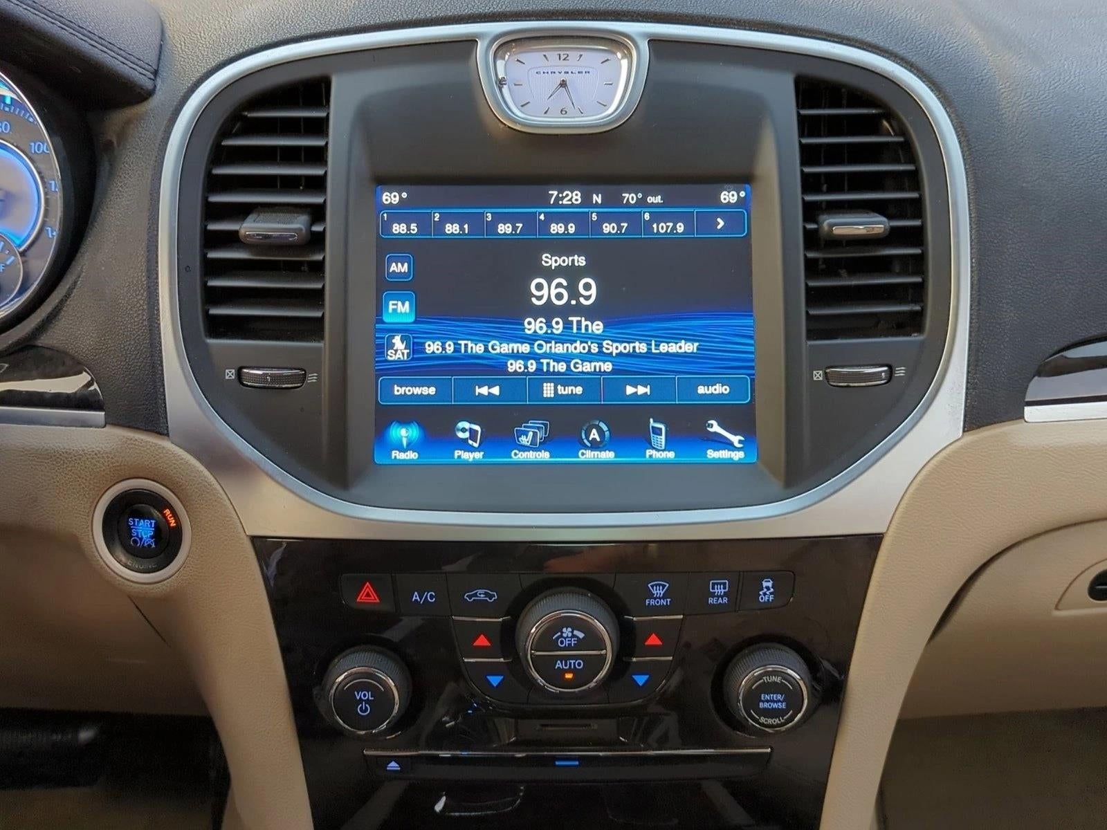 2012 Chrysler 300 Limited