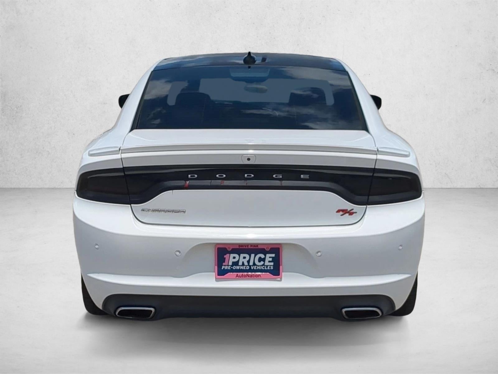 2015 Dodge Charger Road/Track