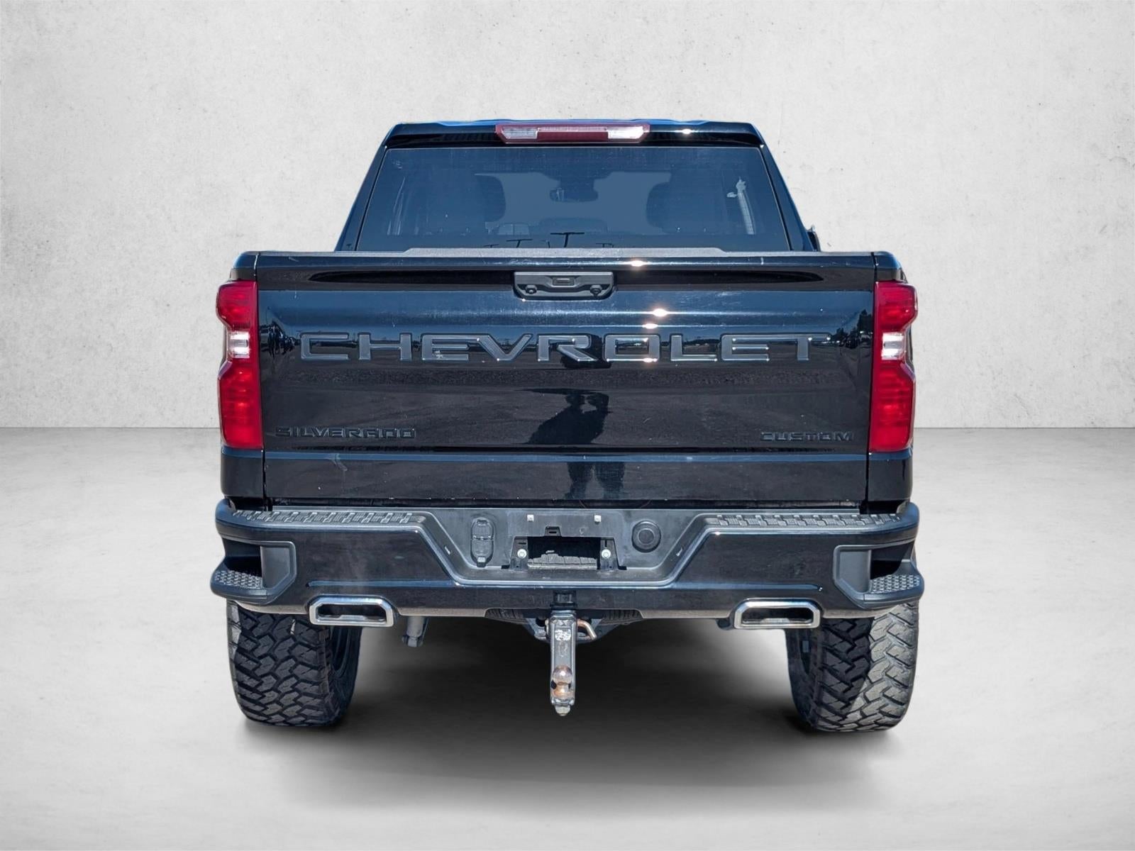 2022 Chevrolet Silverado 1500 Custom Trail Boss