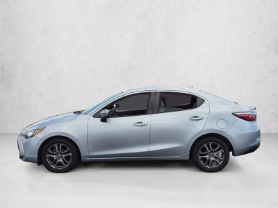 2019 Toyota Yaris Sedan LE