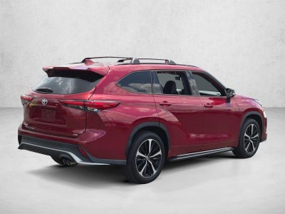 2022 Toyota Highlander XSE