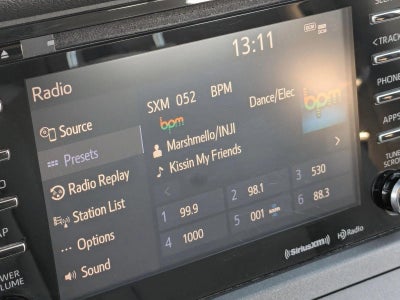 2020 Toyota Sienna XLE Auto Access Seat