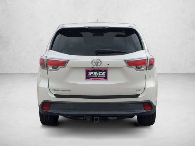 2016 Toyota Highlander LE Plus V6