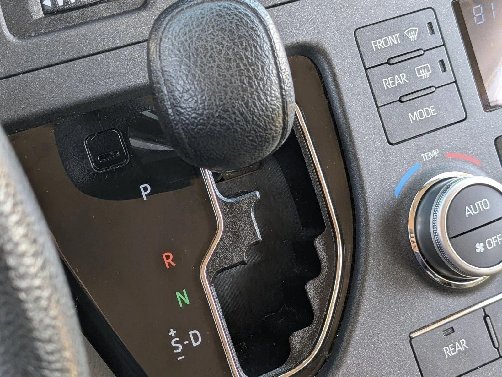 2020 Toyota Sienna L