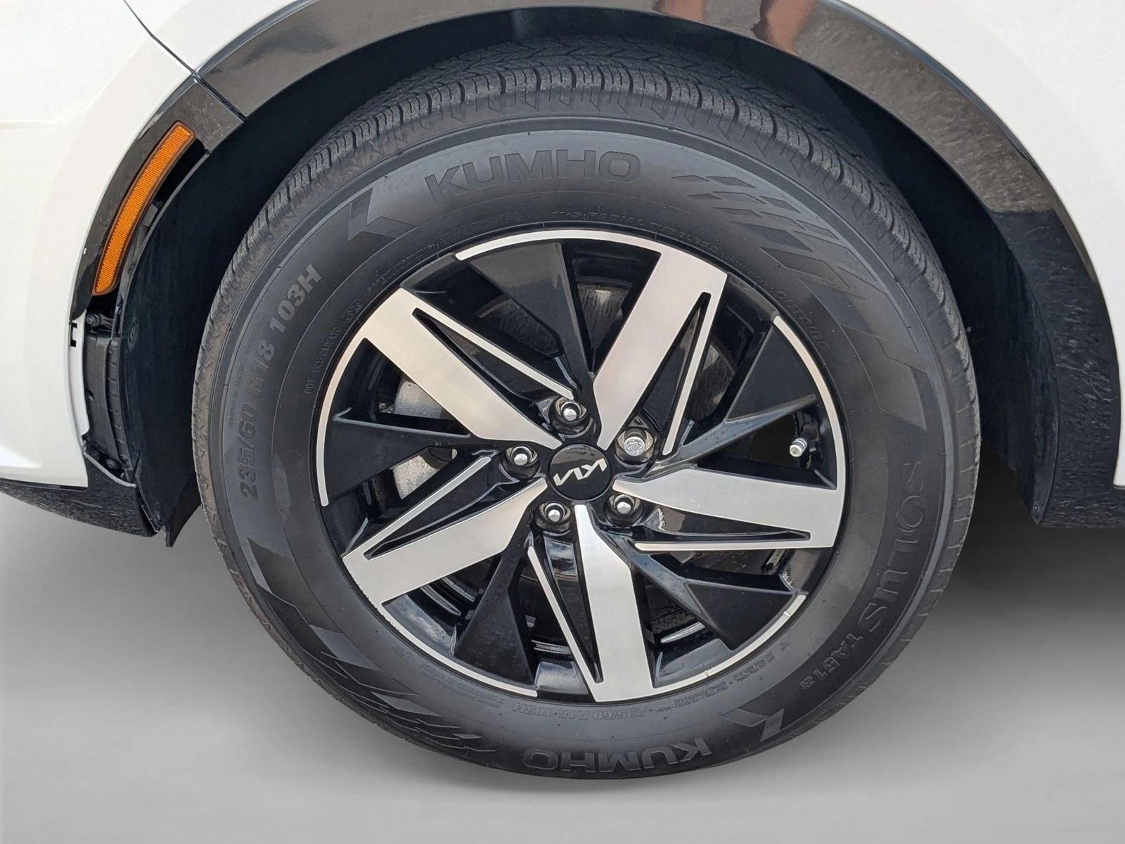 2023 Kia Sorento S