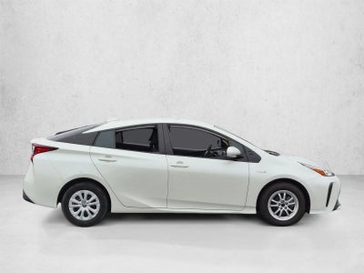 2020 Toyota Prius LE