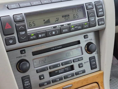 2005 Lexus SC 430 