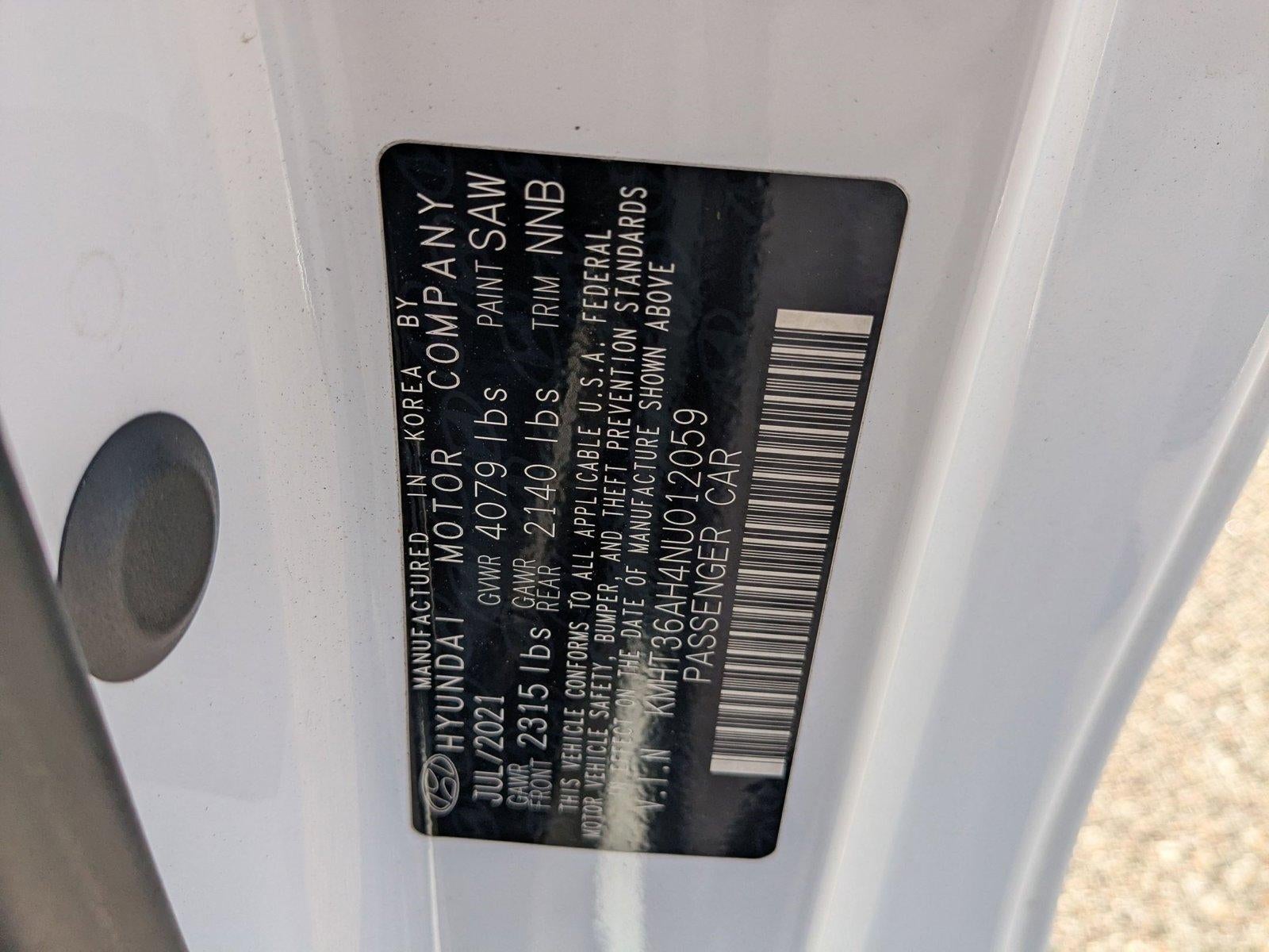 2022 Hyundai Veloster N Base