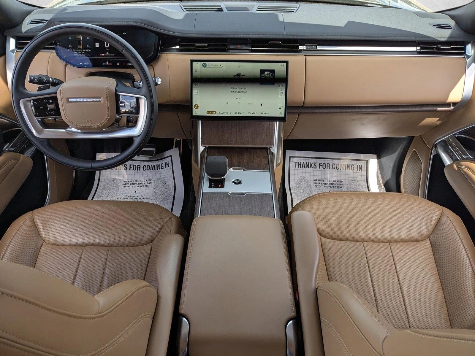 2025 Land Rover Range Rover SE