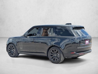 2025 Land Rover Range Rover SE