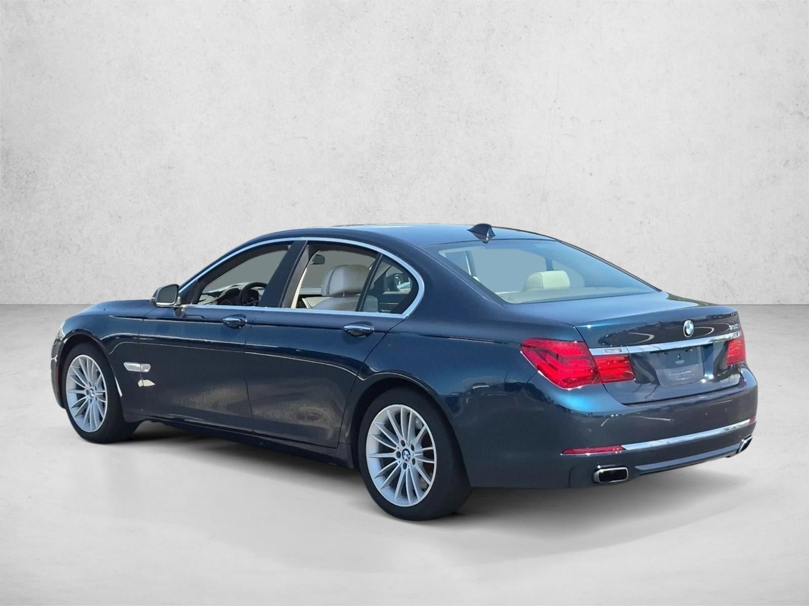2013 BMW 750i 750i