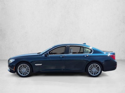 2013 BMW 750i 750i