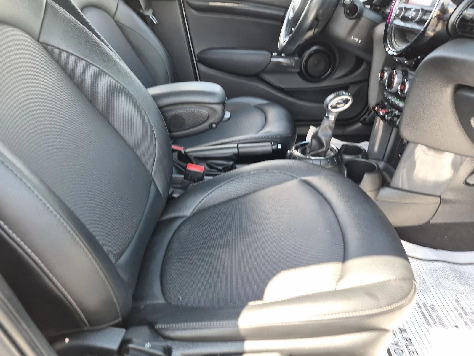 2016 MINI Hardtop Base