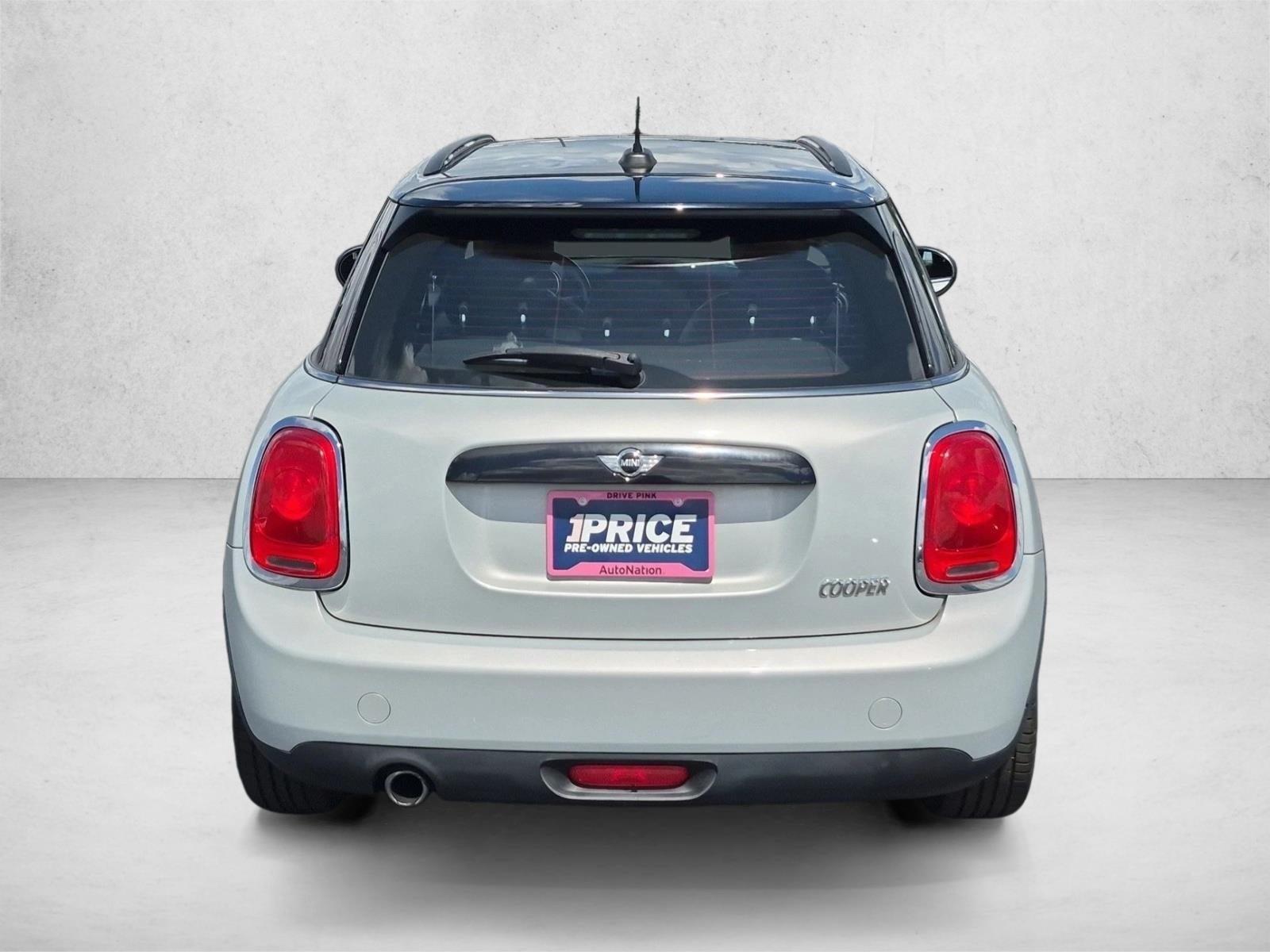 2016 MINI Hardtop Base
