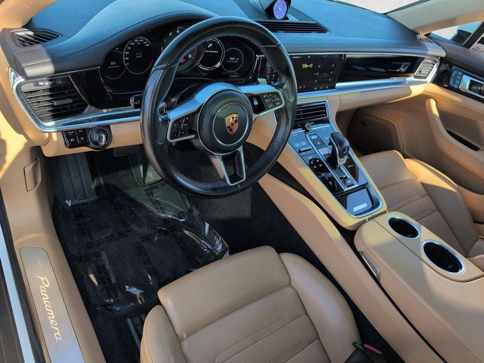 2017 Porsche Panamera Base
