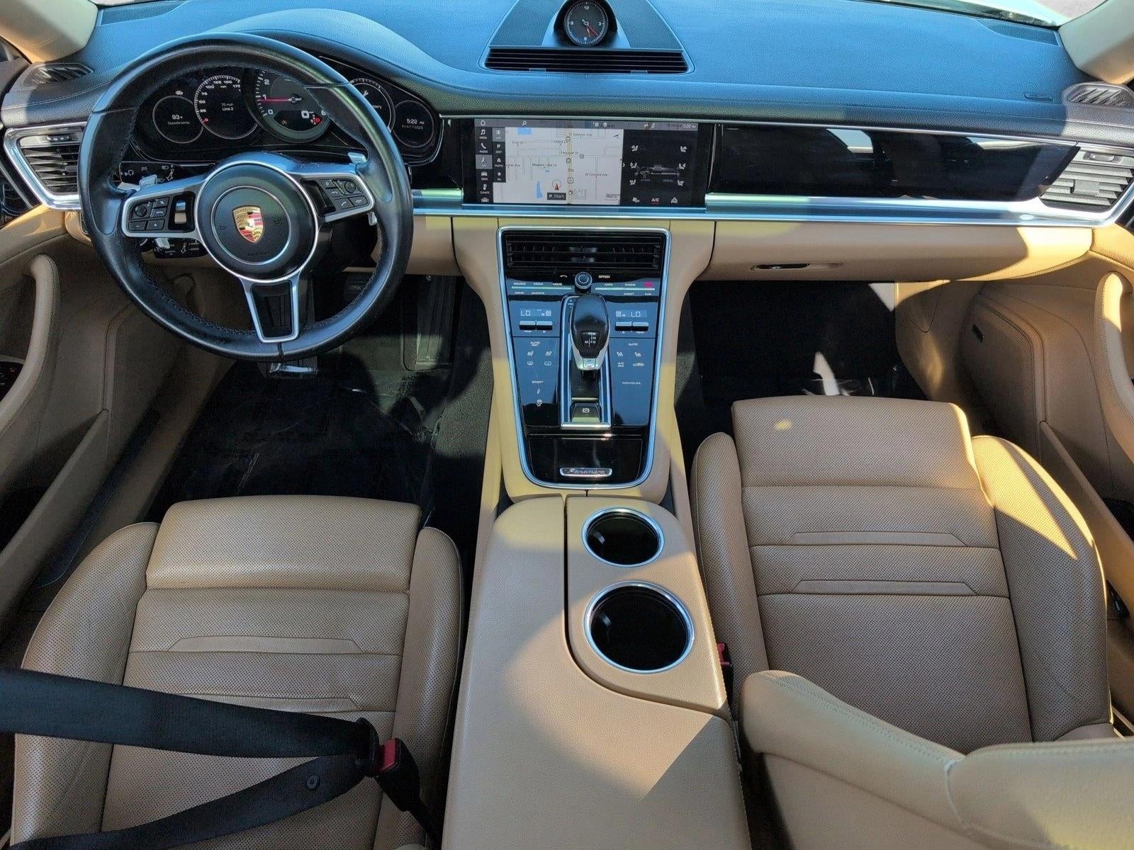 2017 Porsche Panamera Base