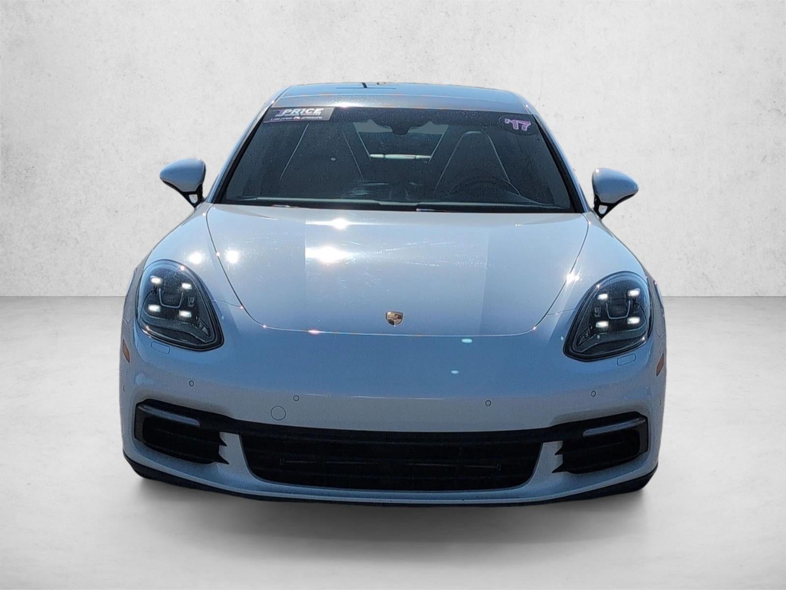 2017 Porsche Panamera Base