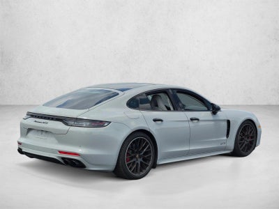 2021 Porsche Panamera GTS