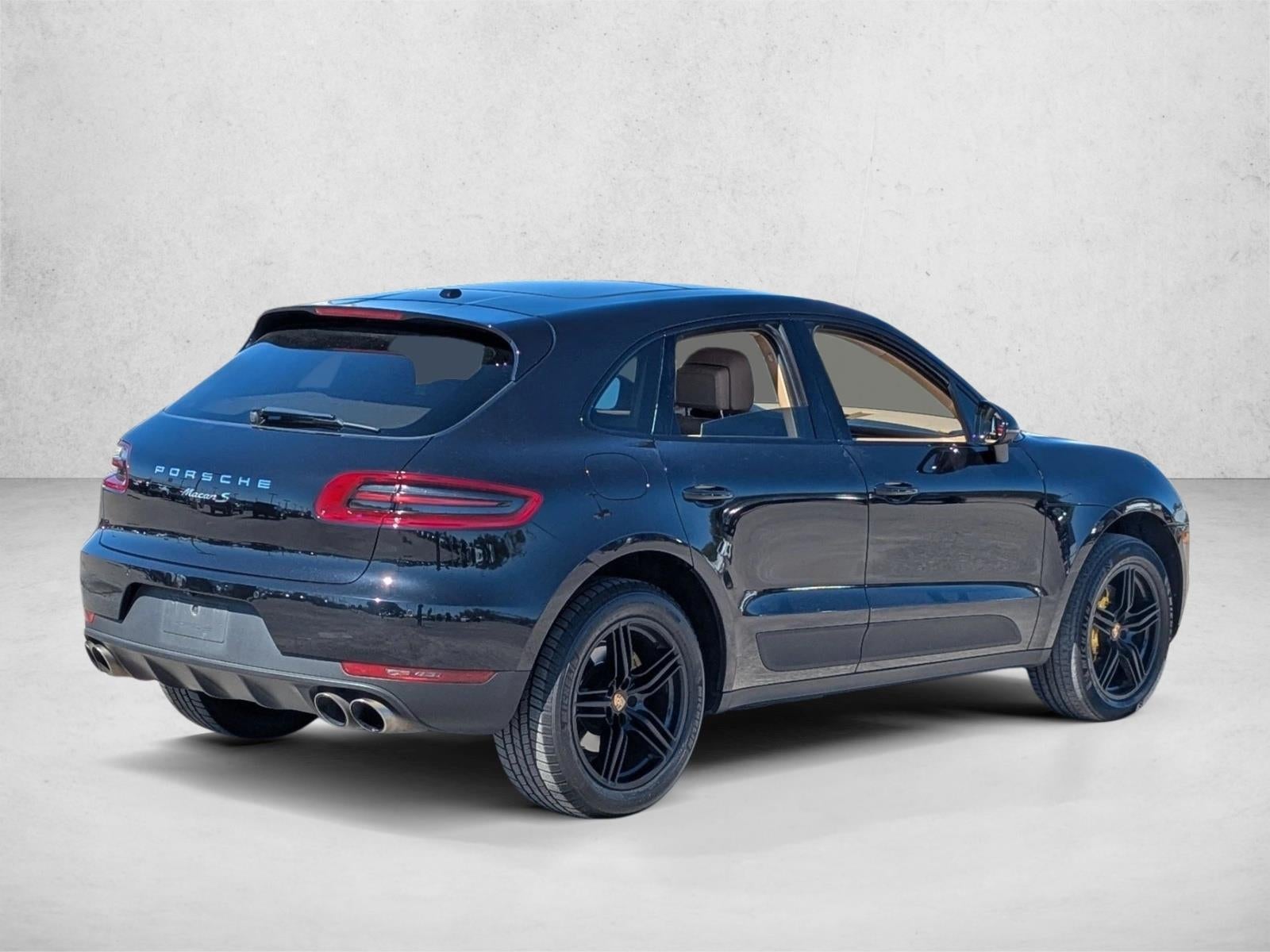 2017 Porsche Macan S