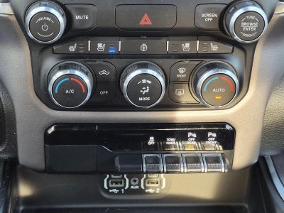 2022 RAM 1500 Laramie Crew Cab 4x4 5'7" Box