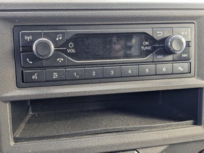 2024 Ford E-Series Cutaway Base