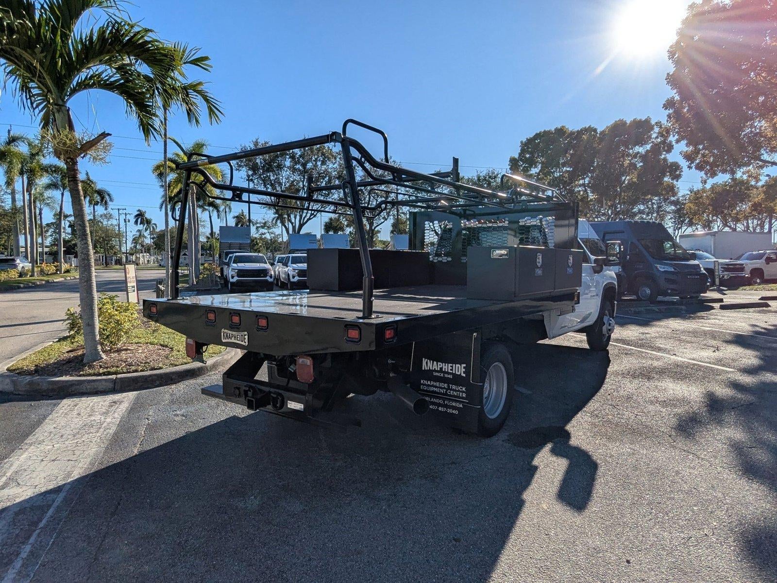 2025 Chevrolet Silverado 3500 HD Chassis Cab Work Truck