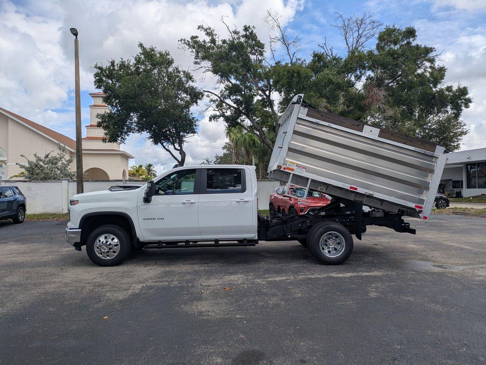 2025 Chevrolet Silverado 3500 HD LT DRW