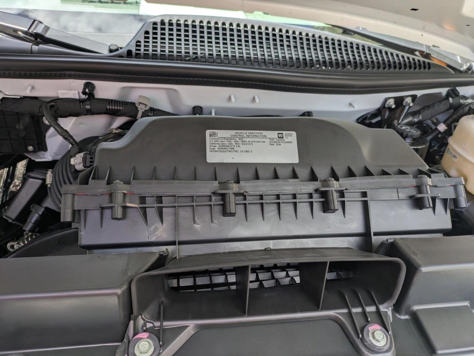 2025 Chevrolet Express Cargo 2500 Base