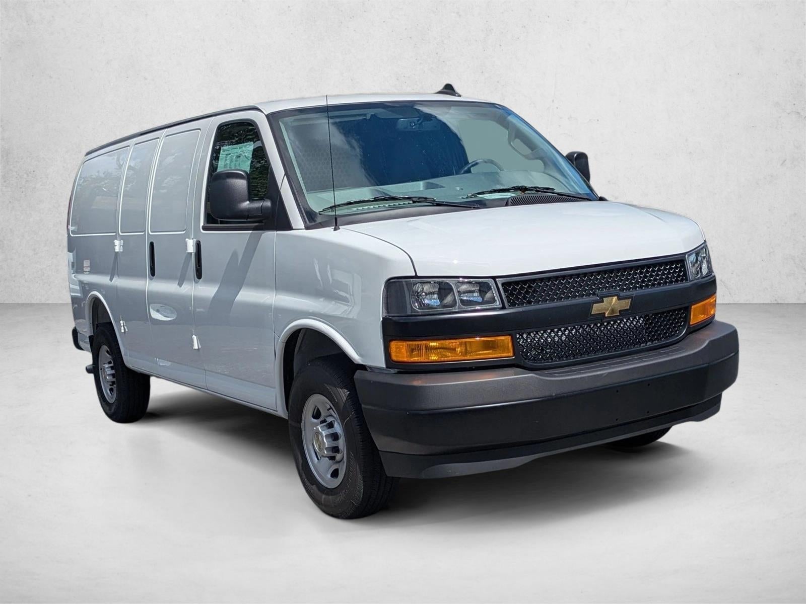 2025 Chevrolet Express Cargo 2500 Base