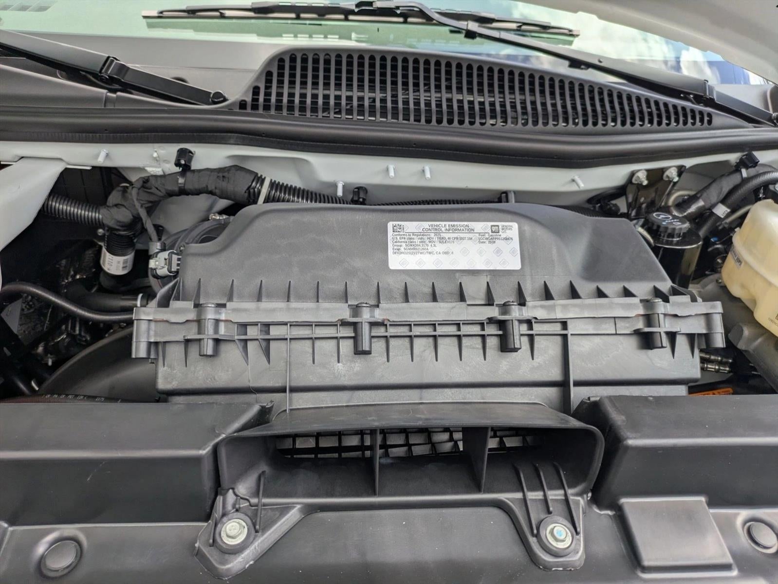 2025 Chevrolet Express Cargo 2500 Base