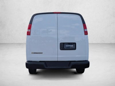 2025 Chevrolet Express Cargo Base