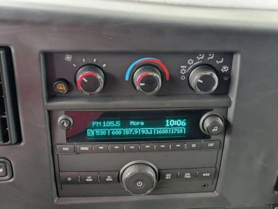 2025 Chevrolet Express Cargo Base