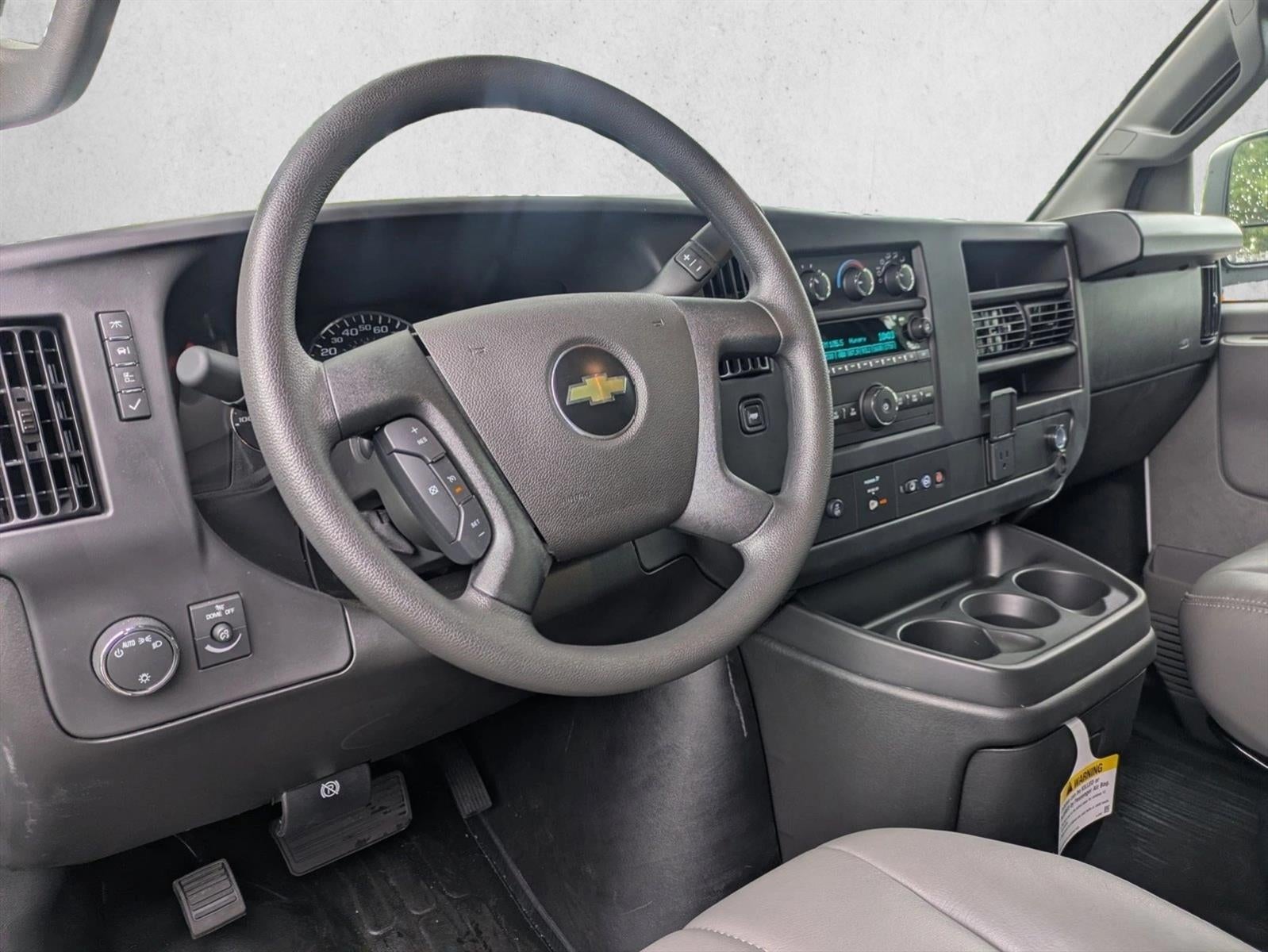 2025 Chevrolet Express Cargo Base