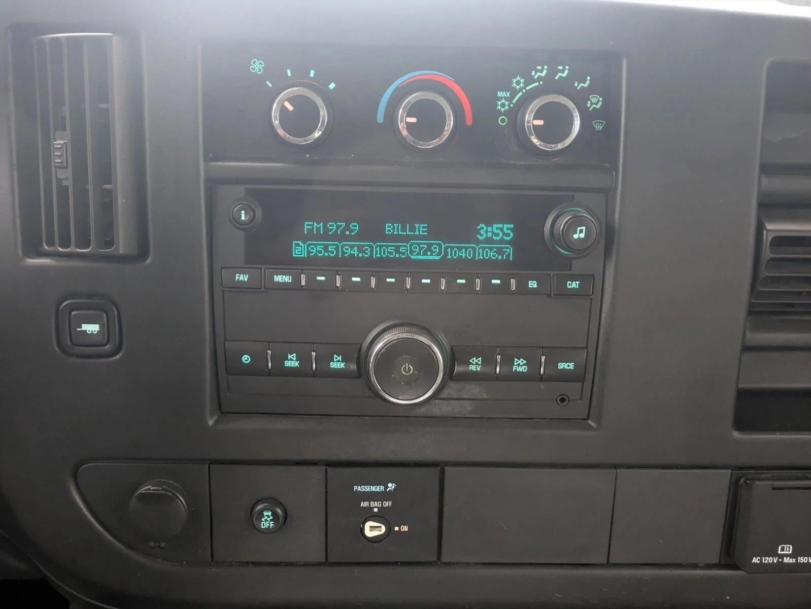 2017 GMC Savana Cargo 2500 Base