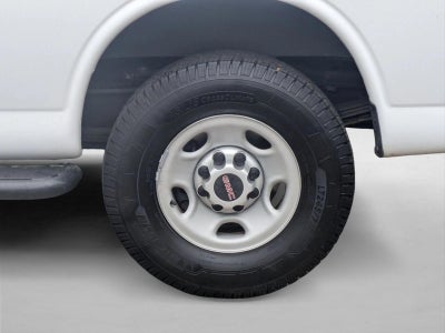 2017 GMC Savana Cargo 2500 Base