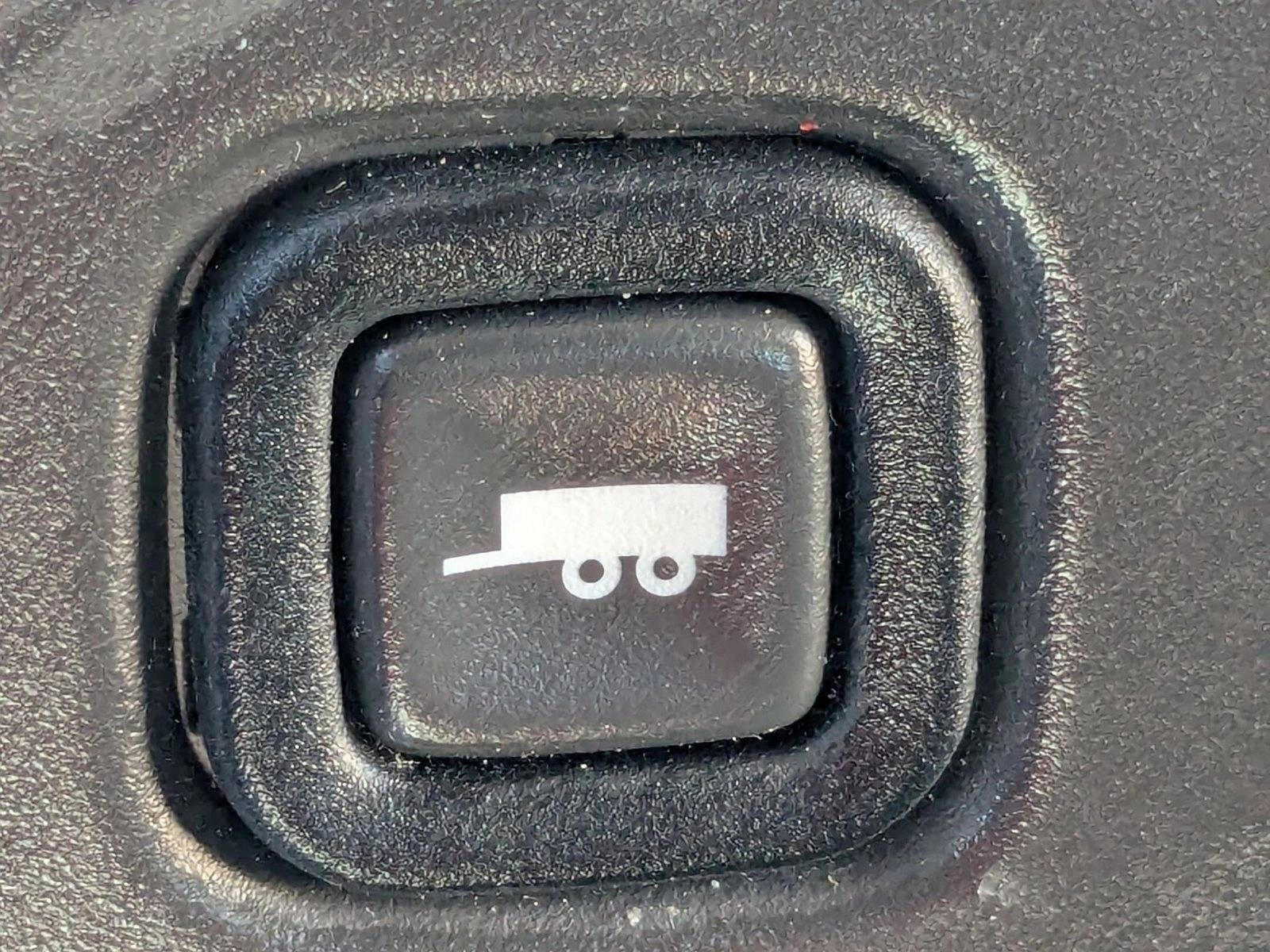 2024 GMC Savana Cargo 2500 Base