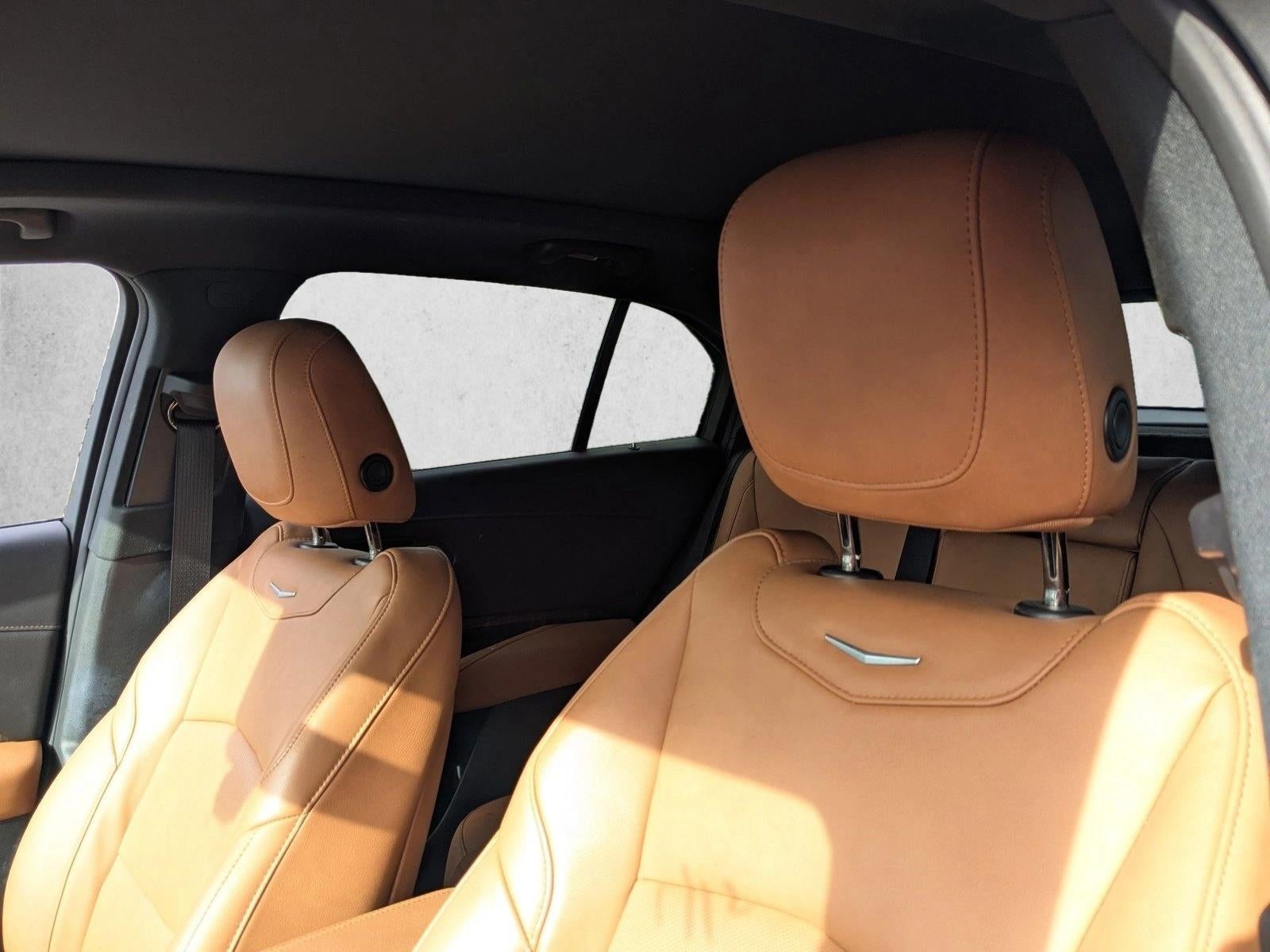 2022 Cadillac XT4 Premium Luxury