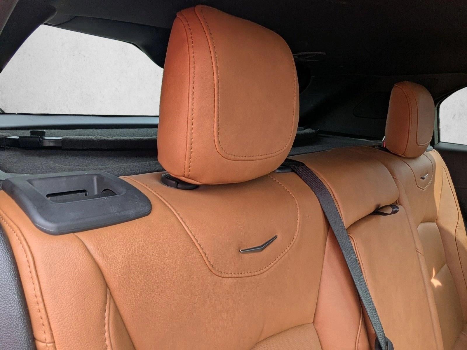 2022 Cadillac XT4 Premium Luxury