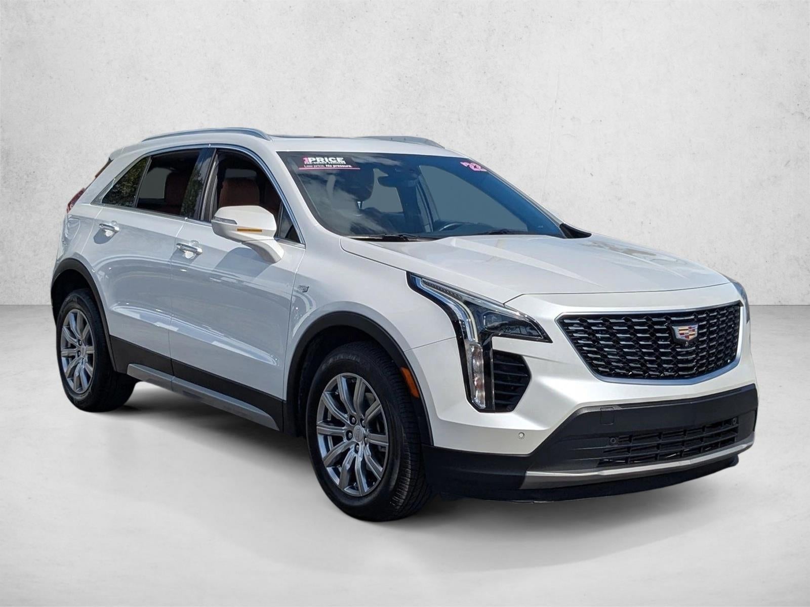 2022 Cadillac XT4 Premium Luxury