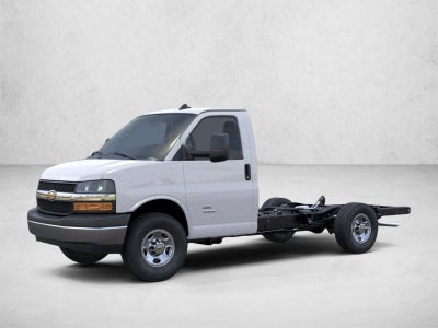 2026 Chevrolet Express Cutaway 3500 Base