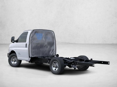 2026 Chevrolet Express Cutaway 3500 Base