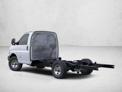 2026 Chevrolet Express Cutaway 3500 Base