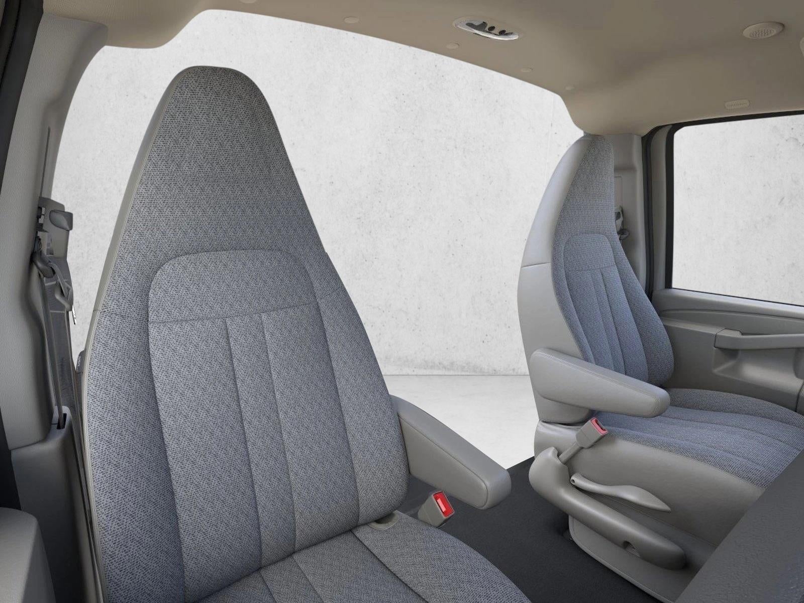 2026 Chevrolet Express Cutaway 3500 Base