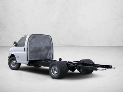 2026 Chevrolet Express Cutaway 3500 Base