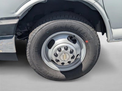 2025 Chevrolet Express Cutaway 3500 Base