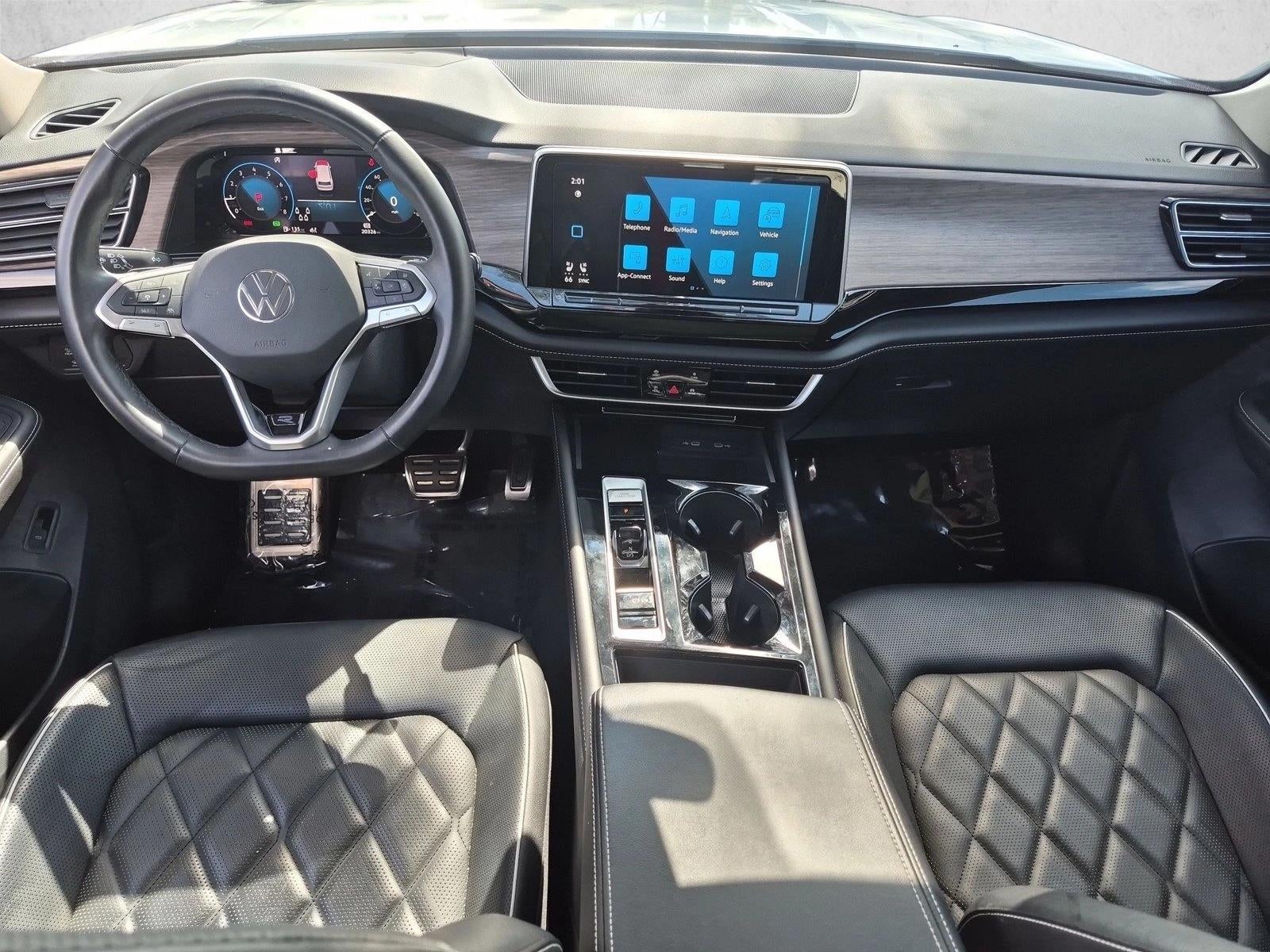 2024 Volkswagen Atlas 2.0T SEL Premium R-Line