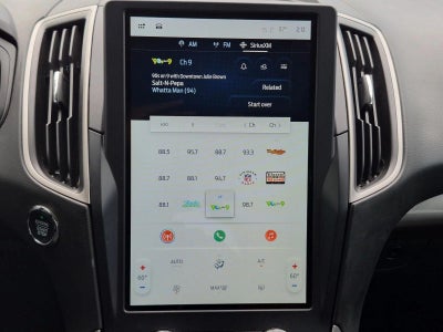2022 Ford Edge SE