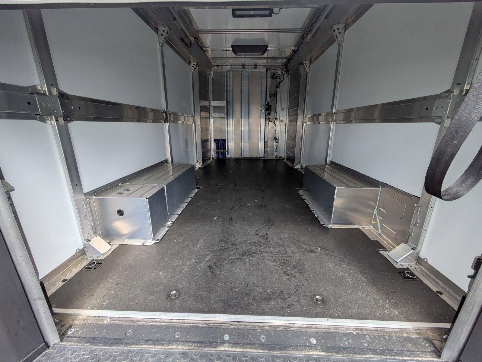 2024 BrightDrop Zevo 600 Base